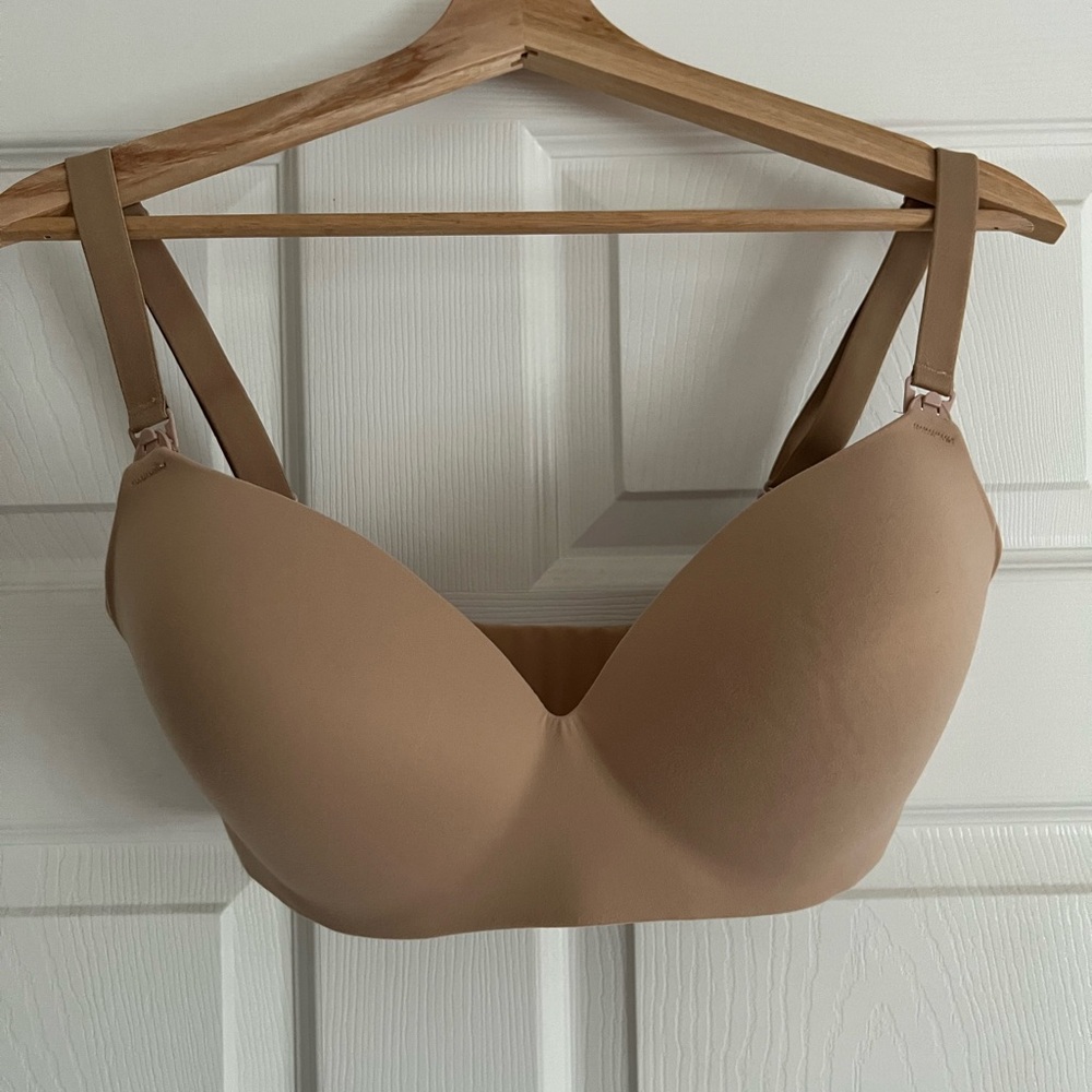 Soma Nude Enbliss Wireless Nursing Bra with Adjustable Straps